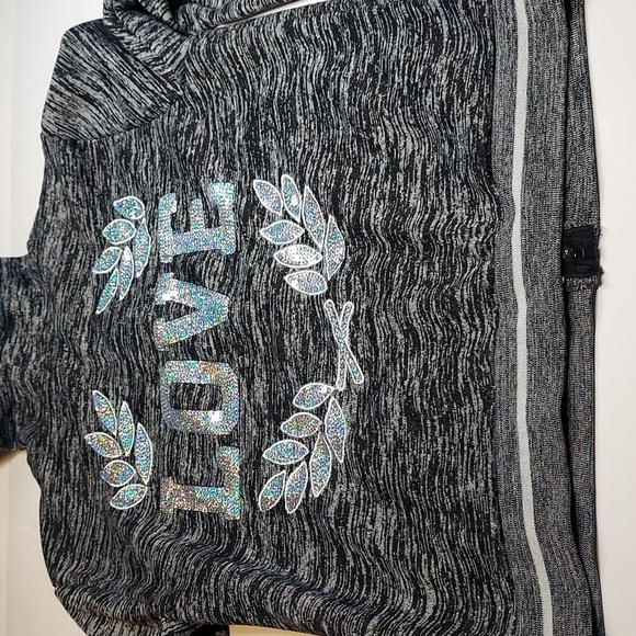 Thrill 94 Love Zip up Hoodie Size 1X - Picture 9 of 11
